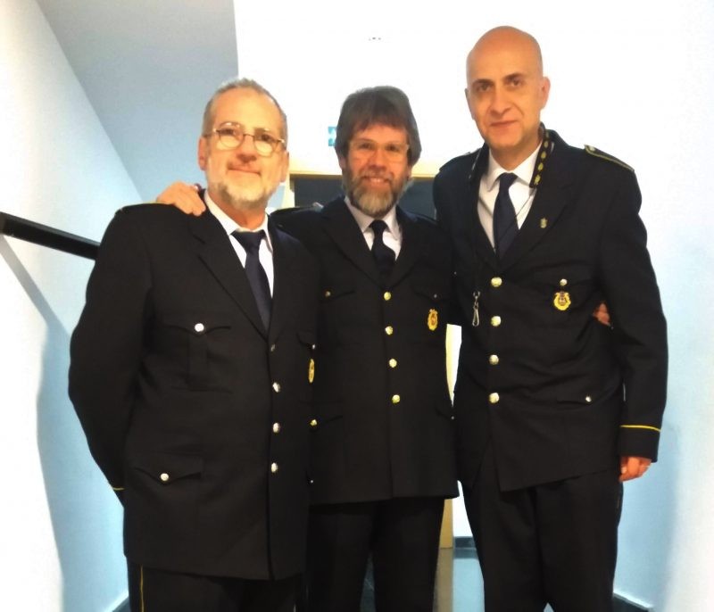 Un 'tríptic per a banda' divulgatiu