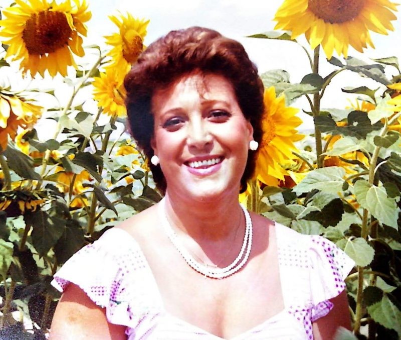 Homenaje: Rosita Vicedo, lírica y caridad