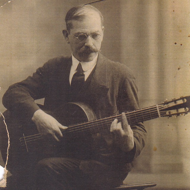 Pablo Martínez escriu sobre Vicente Moya Valor