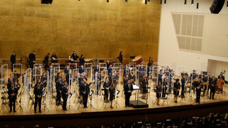 La Vella triomfa a Alacant: Crònica concert ADDA