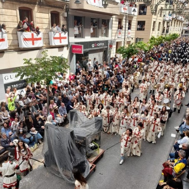 La Festa per La Vella IV: Tres Entrades i una processó
