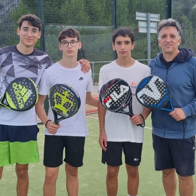 Els dos equips de La Primitiva (Foto: José Enrique Crespo)
