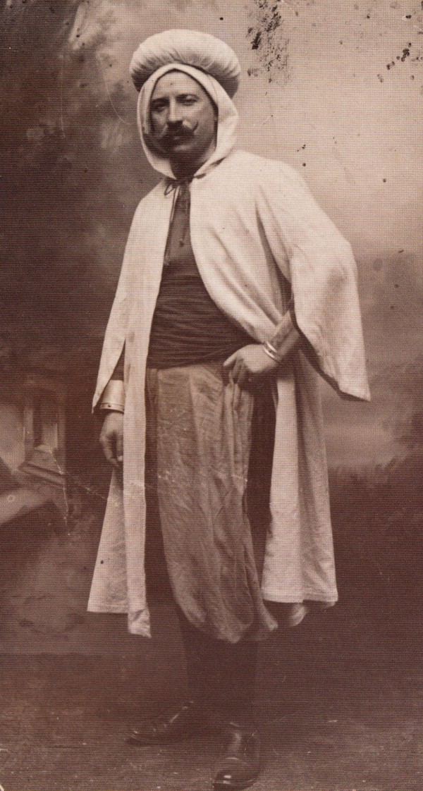 Camilo Pérez Monllor, moro